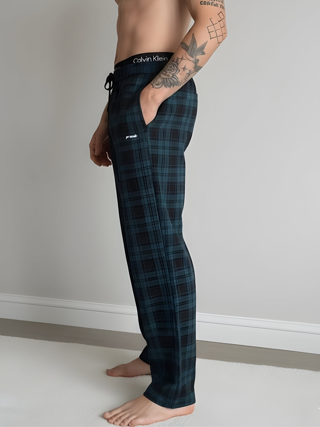 Men chequered lounge pants